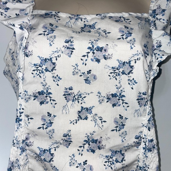 White and blue ruffle shoulder floral printed womens crop  top size xl - Picture 9 of 9